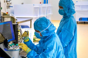 உலகை அச்சுறுத்தும் 8 வைரஸ்கள்; அதிர்ச்சி தகவலை கூறிய சீன விஞ்ஞானிகள்