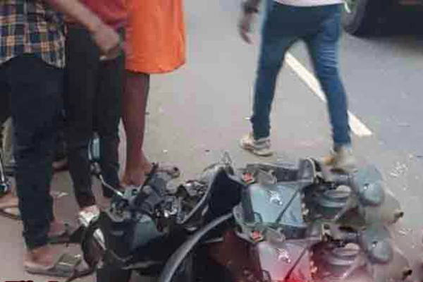 இளைஞனின் உயிரை பறித்த மோட்டார் சைக்கிள் விபத்து! | A Motorcycle Accident Took Life Of A Young Man