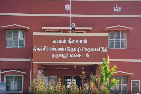 ஜேர்மனிக்கு தப்பிச் செல்ல முயன்ற தமிழர் விமான நிலையத்தில் அதிரடியாக கைது | Tamils Escape To Germany Arrested At Airport