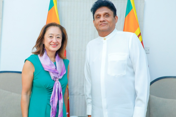 நாட்டை விட்டு வெளியேறும் ஜூலி சங்.. பாற்சோறு உண்டு கொண்டாடிய கம்மன்பில | Departure Of Julie Chung Udaya Gammanpila