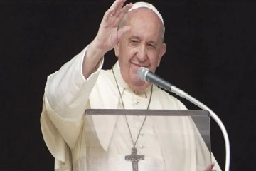 அறுவை சிகிச்சைக்காக போப் பிரான்சிஸ் ஆஸ்பத்திரியில் அனுமதி!