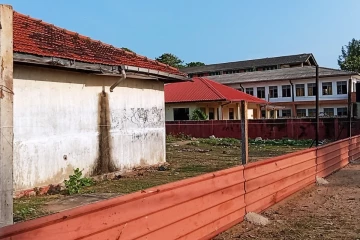 சாய்ந்தமருதில் சுனாமி பேரனர்த்தத்தால் பாதிக்கப்பட்ட கட்டடம் குறித்து எடுக்கப்பட்டுள்ள நடவடிக்கை
