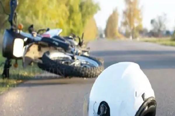 இலங்கையில் தொடரும் வீதி விபத்துக்கள் - நால்வர் உயிரிழப்பு | Srilanka Vehicle Accident