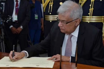 அமைச்சருக்கான சம்பளத்தை நிராகரித்த தென்னிலங்கை அரசியல்வாதி