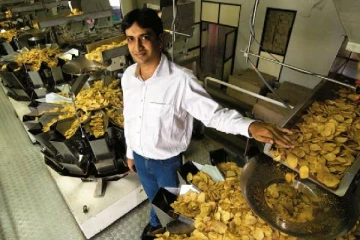 ரூ.6 கோடி கடனாளியாக்கிய தொழில்... மீண்டு வந்து ரூ 2,700 கோடி நிறுவனத்தை உருவாக்கி சாதித்த நபர்