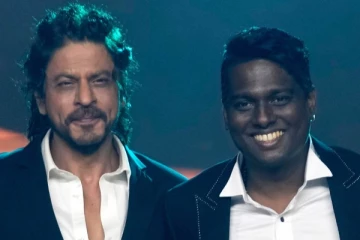 ஜவான் வெற்றிக்கு பின் அதிகம் சம்பளம் வாங்கும் இயக்குனர் அட்லீ.. எவ்வளவு தெரியுமா