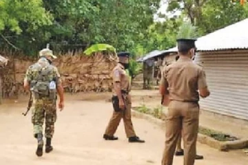 மாவீரர்களின் வீடுகளை தேடிச்செல்லும் இராணுவம்; அச்சத்தில் மக்கள்!