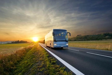 யாழில் ஓடாத பேருந்துக்கு முன்பதிவு; பணத்தை இழந்தவர் வேதனை!