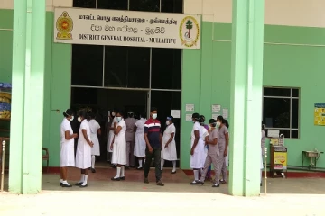 சுதந்திரபுரம் சந்தியில் இளைஞர் குழுக்களுக்கிடையில் மோதல்! இருவர் படுகாயம்