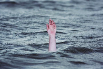 நீராடச் சென்ற பாடசாலை மாணவன் சடலமாக மீட்பு