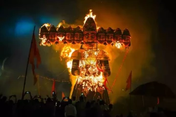 தீபாவளி பண்டிகை இல்லை.. துக்க நாளாக அனுசரிக்கும் ஒரு முழு கிராமம் - என்ன காரணம்?