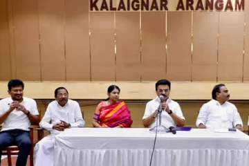 என் மேல் குறை சொன்னாலும் பரவாயில்லை: முக ஸ்டாலின்