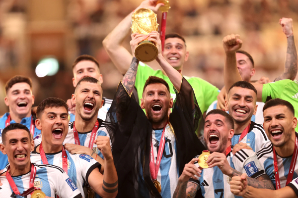 அர்ஜென்டினா கால்பந்து அணி கேரளாவில் விளையாட விருப்பம் - அமைச்சர் மகிழ்ச்சி தகவல்! - தமிழ்நாடு