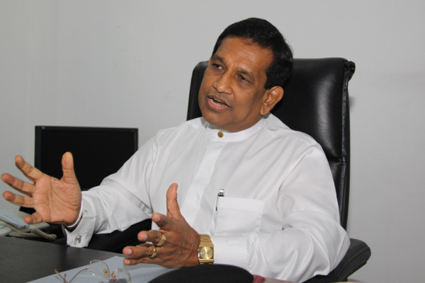 ராஜிதவைத் தேடி சென்ற ஊடகவியலாளர்களுக்கு மிரட்டல் | Threats To Journalists Search Of Rajitha Senaratne