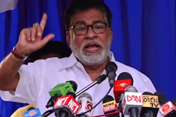 தரம் 6 ஆங்கில பாடத்திட்ட சர்ச்சை - வீட்டுக்கு அனுப்பப்படும் அதிகாரிகள்: மேர்வின் சில்வா | Nie Deputy Director General Sent Compulsory Leave