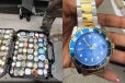 Rolex, Louis Vuitton கடைகளில் கொள்ளையடிக்கப்பட்ட ஆடம்பர பொருட்கள் தெருக்களில் விற்பனை