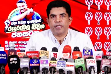 නාමල් රාජපක්ෂ බන්ධනාගාරගතව සිටියත් පොහොට්ටුවේ දේශපාලන ක්‍රියාකාරකම් අඛණ්ඩව ඉදිරියට - ශාන්ත බණ්ඩාර