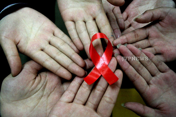 இலங்கையில் 9 திருநங்கைகளுக்கு எச்.ஐ.வி! | For The First Time Sri Lanka 9 Transgenders Hiv