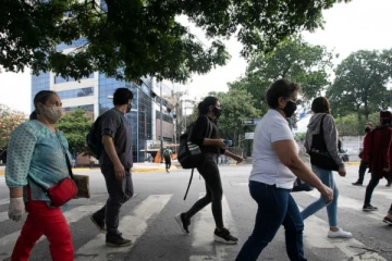 அமெரிக்காவில் முகக்கவசம் அணிவது தொடர்பில் எழுந்துள்ள குழப்ப நிலை!