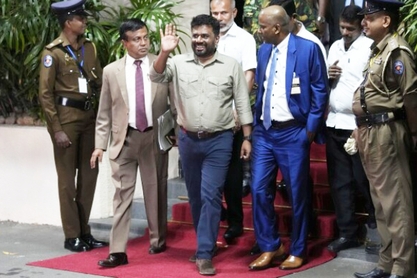 இந்தியா பயணமாகும் ஜனாதிபதி அநுர குமார திசாநாயக்க | India Bound President Anura Dissanayake இந்தியா பயணமாகும் ஜனாதிபதி அநுர குமார திசாநாயக்க | India Bound President Anura Dissanayake