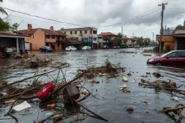 மெக்சிகோவை தாக்கிய எரிக் சூறாவளியால் இருவர் உயிரிழப்பு