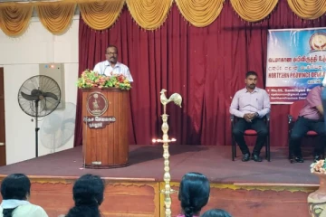 அரச உத்தியோகஸ்தர்கள் குருதிக்கொடை வழங்க முன்வர வேண்டும்: யாழ். அரச அதிபர் அழைப்பு (Photos)