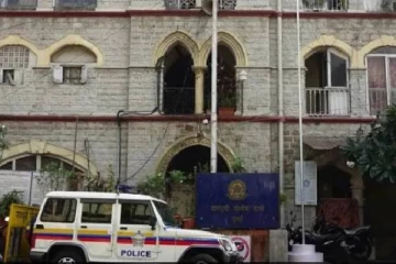 லிவ் இன் உறவில் வசித்துவந்த பெண் படுகொலை: உடல் துண்டுதுண்டாக வெட்டப்பட்ட கொடூரம்