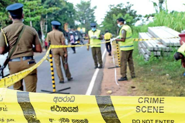 திருமண வீட்டில் ஒன்றுக்கூடிய நண்பர்களால் குழப்பம்! நால்வர் வெட்டிப்படுகொலை | Kurunagala Four People Massacred
