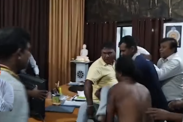 சுட்டுக்கொல்லப்பட்ட பிரதேச சபைத் தலைவருக்கும் ஹரக் கட்டாவுக்கும் தொடர்பு | Link Sjb Pradeshiya Sabha Chairman Harak Gatta