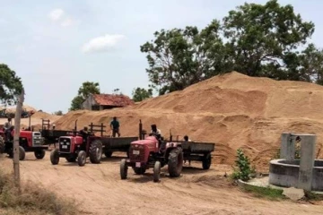 பாராளுமன்ற உறுப்பினர் தலைமையில் பறி போகும் கஞ்சிகுடிச்சாறு  வளங்கள்; பிரதேசவாசிகள் கவலை
