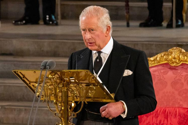 பிரித்தானிய நாடாளுமன்றத்தில் மன்னர் மூன்றாம் சார்லஸ் கன்னி உரை | Charles Iii Delivers First Speech King Parliament