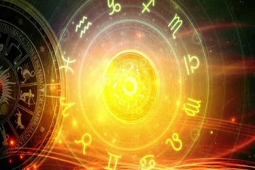 குருவின் அருளால் செல்வத்தின் அதிபதியாக திகழும் அந்த 3 ராசியினர்கள் யார்?