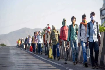 அமெரிக்காவிலிருந்து வெளியேற்றப்பட்ட 28 லட்சம் புலம்பெயர் தொழிலாளர்கள்!