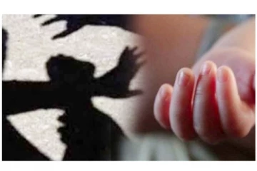 2 பெண் குழந்தையின் தலையை சுவரில் இடித்து தாக்கிய கொடூர தந்தை!