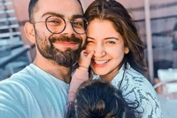 குழந்தைகளின் Privacy -யை மதித்ததற்கு நன்றி! Photographers -க்கு பரிசுகளை அனுப்பிய விராட் கோலி