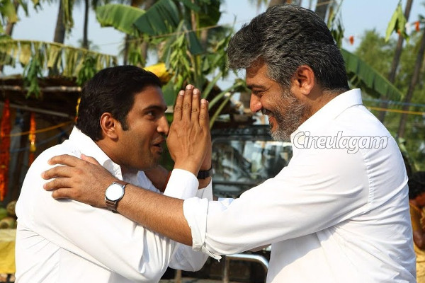 மீண்டும் காமெடியனாக நடிக்க இத்தனை கோடி சம்பளமா? சந்தானத்தின் இந்த முடிவுக்கு என்ன காரணம் | Santhanam To Act Comedian In Ajith Ak 62 Movie