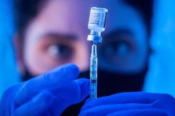 பைசர் தடுப்பூசி மீது வைக்கப்படும் பகீர் குற்றச்சாட்டு