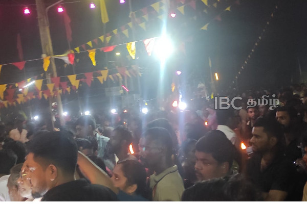 உலகப்பரப்பை உணர்வுடன் கடந்த தேசிய மாவீரர் நினைவெழுச்சி - திரண்ட பல்லாயிரம் மக்கள்- நேரடி ரிப்போர்ட் | Maaveerar Naal 2022 Live Updates