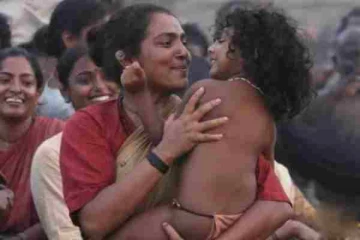 மாஸ் வசூல் வேட்டை நடத்தும் தங்கலான் படத்திற்காக நடிகை பார்வதி வாங்கிய சம்பளம் எவ்வளவு தெரியுமா?