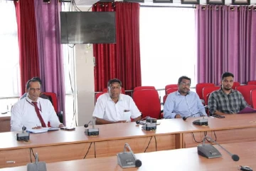 கிளிநொச்சி வர்த்தகர்கள் எதிர்நோக்கும் பிரச்சினைகள் தொடர்பில் விசேட கலந்துரையாடல்(Photo)