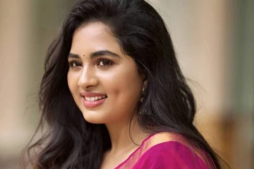 கலக்கலாக நடந்த நடிகை ஸ்ருஷ்டி டாங்கே பிறந்தநாள் கொண்டாட்டம்- வெளிவந்த போட்டோஸ்