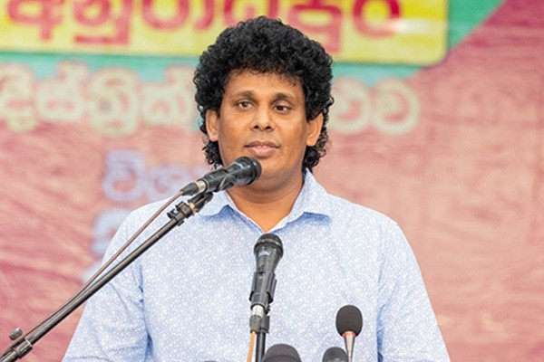 தமிழ் செயலாளரை அவமானப்படுத்திய சாமர சம்பத் | Samara Sampath Dassanayake Vasantha Samarasinga