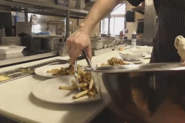 கனடாவில் போலியாக உணவு ஆர்டர் செய்யும் கும்பல்