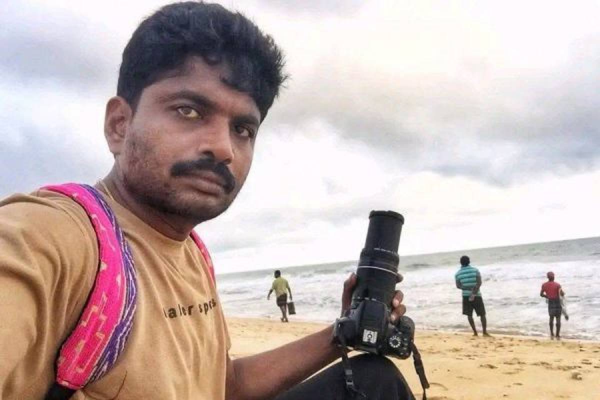 மூத்த பத்திரிகையாளர் சபேஸ்வரனின் மறைவு - ஈழத் தமிழர் ஊடகத் துறைக்குப் பேரழிவு - சிறீதரன் எம்.பி இரங்கல் | Journalist Arumugaraja Sabeswaran Passes Away மூத்த பத்திரிகையாளர் சபேஸ்வரனின் மறைவு - ஈழத் தமிழர் ஊடகத் துறைக்குப் பேரழிவு - சிறீதரன் எம்.பி இரங்கல் | Journalist Arumugaraja Sabeswaran Passes Away