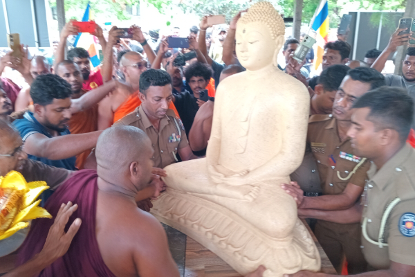 திருகோணமலை புத்தர் சிலை பிரச்சினை..நாமல் வெளியிட்ட கருத்து | Trincomalee Buddha Statue Namal Statement திருகோணமலை புத்தர் சிலை பிரச்சினை..நாமல் வெளியிட்ட கருத்து | Trincomalee Buddha Statue Namal Statement