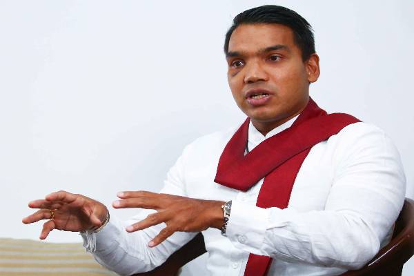 பாதாளக் குழுக்களின் செயற்பாடு தீவிரம் ; அநுர அரசிடம் நாமல் வலியுறுத்து | Underworld Groups Activiti Intensify Namal Demands பாதாளக் குழுக்களின் செயற்பாடு தீவிரம் ; அநுர அரசிடம் நாமல் வலியுறுத்து | Underworld Groups Activiti Intensify Namal Demands