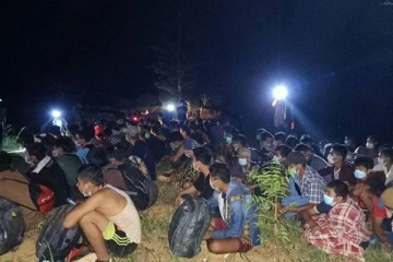 சட்டவிரோதமாக தாய்லாந்துக்குள் நுழைந்த 6 ஆயிரம் வெளிநாட்டவர்கள் கைது (Photos)