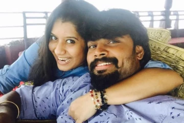 தொகுப்பாளினி பிரியங்காவுக்கு விவாகரத்து ஆகிடுச்சா? ஷாக்கில் ரசிகர்கள்.... தீயாய் பரவும் தகவல்!