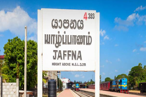 கனடாவிலிருந்து யாழ்பாணத்திற்கு வந்த அக்காவுக்கு தங்கை செய்த மோசமான செயல்! | Sister Came To Jaffna From Canada Cut Hair Fight