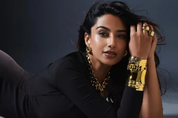 என்னிடம் ஒளிவுமறைவு இல்லை.. நடிகை மீனாட்சி சவுத்ரி வெளிப்படையான பேச்சு